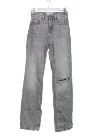 Дамски дънки Stradivarius, Размер XS, Цвят Сив, Цена 15,33 €