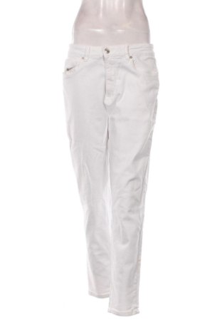 Дамски дънки Stradivarius, Размер L, Цвят Бял, Цена 14,74 €