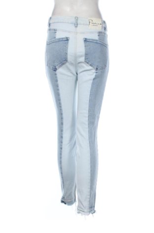 Дамски дънки Stradivarius, Размер S, Цвят Син, Цена 14,77 €