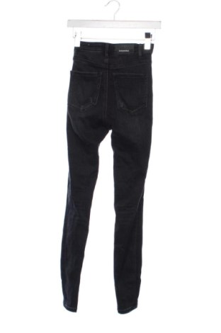 Γυναικείο Τζίν Stradivarius, Μέγεθος XXS, Χρώμα Μαύρο, Τιμή 14,99 €