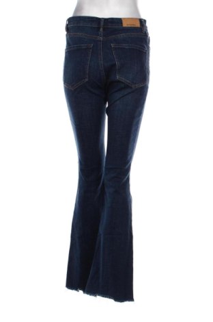 Damen Jeans Stradivarius, Größe M, Farbe Blau, Preis 15,99 €