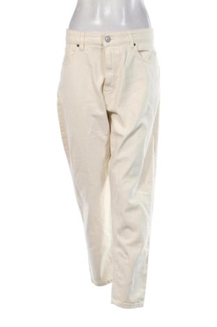 Дамски дънки Terranova, Размер XL, Цвят Бежов, Цена 15,00 €