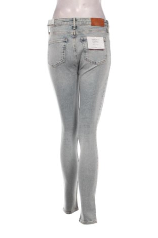 Damen Jeans Tommy Hilfiger, Größe S, Farbe Blau, Preis 147,99 €