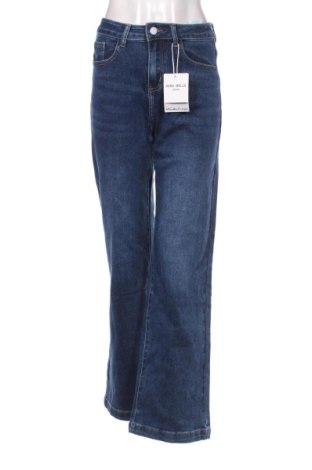 Blugi de femei Unbranded, Mărime S, Culoare Albastru, Preț 122,58 Lei