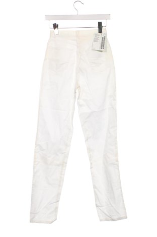Дамски дънки United Colors Of Benetton, Размер XXS, Цвят Бял, Цена 48,00 €