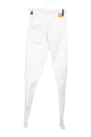 Γυναικείο Τζίν Zara, Μέγεθος S, Χρώμα Εκρού, Τιμή 14,00 €