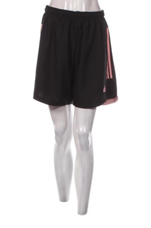 Dámské kraťasy  Adidas, Velikost L, Barva Vícebarevné, Cena  429,00 Kč