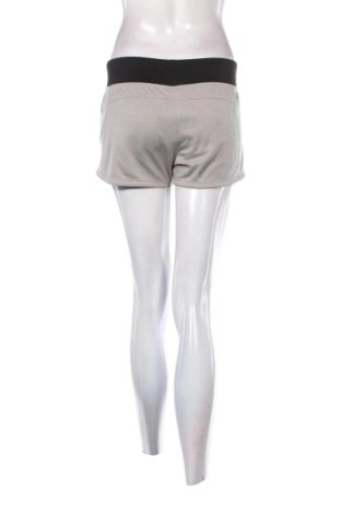 Dámské kraťasy  Adidas, Velikost S, Barva Vícebarevné, Cena  493,00 Kč