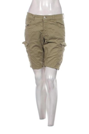 Damen Shorts Angels, Größe S, Farbe Grün, Preis 9,99 €