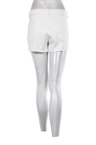 Γυναικείο κοντό παντελόνι Beloved, Μέγεθος XL, Χρώμα Λευκό, Τιμή 9,71 €