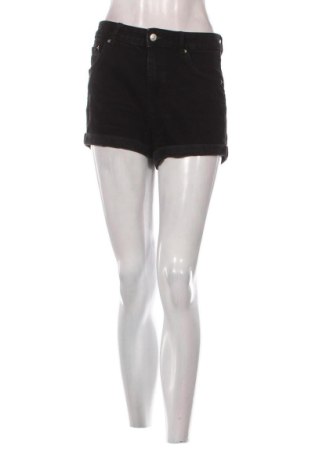 Дамски къс панталон Bershka, Размер M, Цвят Черен, Цена 9,70 €