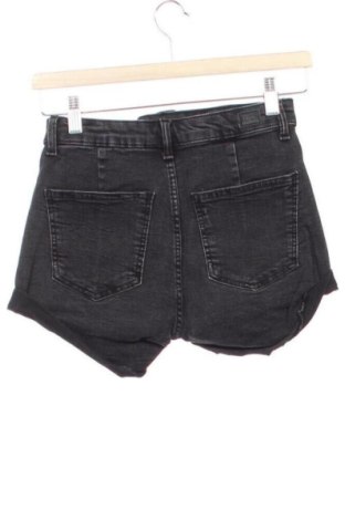 Dámske kraťasy  Bershka, Veľkosť XXS, Farba Čierna, Cena  9,71 €