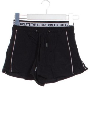 Damen Shorts Bershka, Größe S, Farbe Mehrfarbig, Preis 10,00 €