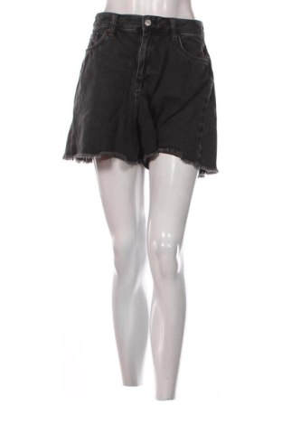 Дамски къс панталон Colin's, Размер S, Цвят Черен, Цена 10,00 €