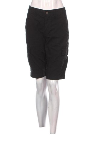 Дамски къс панталон Guess, Размер L, Цвят Черен, Цена 10,22 €