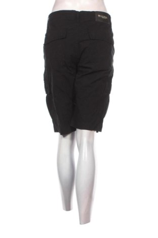 Дамски къс панталон Guess, Размер L, Цвят Черен, Цена 10,22 €