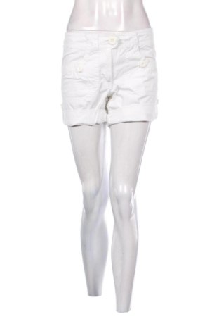Dámské kraťasy  H&M, Velikost M, Barva Bílá, Cena  283,00 Kč