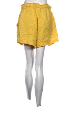 Damen Shorts H&M, Größe M, Farbe Gelb, Preis 9,70 €