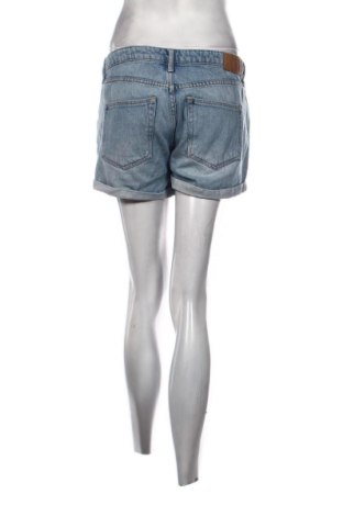 Γυναικείο κοντό παντελόνι H&M, Μέγεθος L, Χρώμα Μπλέ, Τιμή 10,00 €