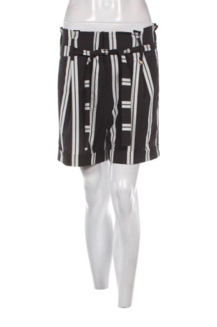 Dámske kraťasy  Lucy, Veľkosť S, Farba Viacfarebná, Cena  10,00 €