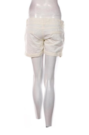 Дамски къс панталон Miss Poem, Размер L, Цвят Жълт, Цена 9,71 €