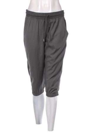 Dámské kraťasy  Nike, Velikost M, Barva Zelená, Cena  482,00 Kč