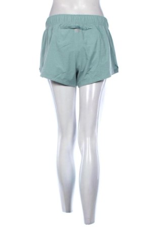 Дамски къс панталон PUMA, Размер M, Цвят Зелен, Цена 39,32 €