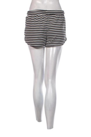 Dámské kraťasy  Primark, Velikost XL, Barva Vícebarevné, Cena  119,00 Kč