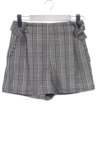 Дамски къс панталон Pull&Bear, Размер S, Цвят Многоцветен, Цена 9,70 €
