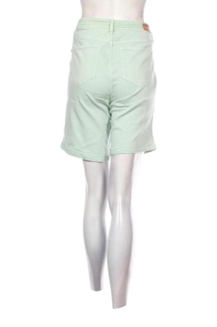 Дамски къс панталон S.Oliver, Размер L, Цвят Зелен, Цена 17,89 €