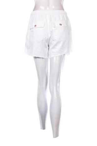 Pantaloni scurți de femei Supplies, Mărime M, Culoare Alb, Preț 50,58 Lei