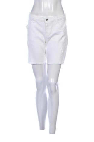 Damen Shorts Tom Tailor, Größe XL, Farbe Weiß, Preis 17,00 €