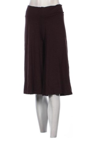 Дамски къс панталон Unbranded, Размер XL, Цвят Лилав, Цена 9,78 €