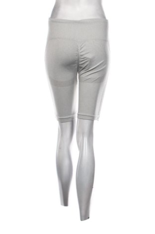 Дамски къс панталон Unbranded, Размер M, Цвят Сив, Цена 10,00 €