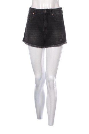 Damen Shorts United Colors Of Benetton, Größe S, Farbe Grau, Preis 17,39 €