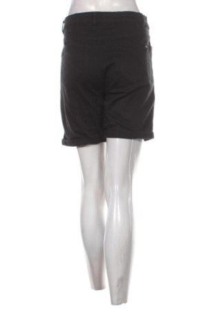 Дамски къс панталон Yessica, Размер M, Цвят Черен, Цена 7,66 €