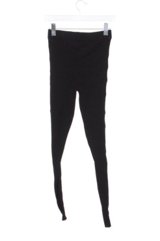 Дамски клин Bershka, Размер XS, Цвят Черен, Цена 9,78 €