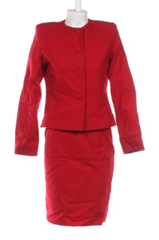 Costum de femei Unbranded, Mărime S, Culoare Roșu, Preț 235,00 Lei