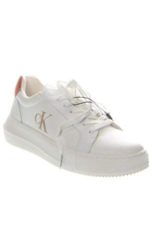 Дамски обувки Calvin Klein Jeans, Размер 36, Цвят Бял, Цена 112,48 €