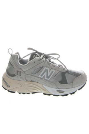 Дамски обувки New Balance, Размер 37, Цвят Сив, Цена 104,81 €