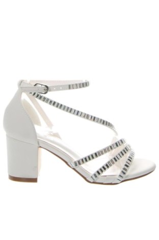 Дамски обувки Unbranded, Размер 35, Цвят Бял, Цена 31,65 €