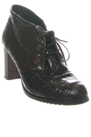 Obuwie damskie ZINDA, Rozmiar 38, Kolor Brązowy, Cena 364,99 zł