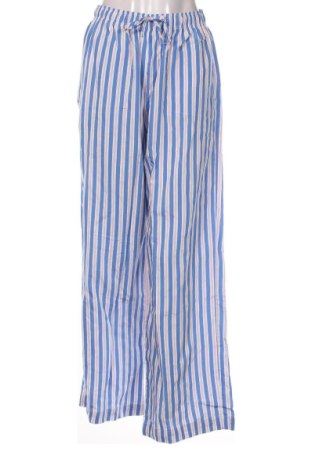 Дамски панталон Bershka, Размер M, Цвят Многоцветен, Цена 24,03 €