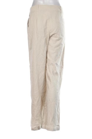 Дамски панталон Bershka, Размер M, Цвят Бежов, Цена 14,74 €