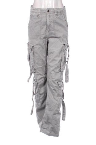 Γυναικείο παντελόνι Bershka, Μέγεθος S, Χρώμα Γκρί, Τιμή 12,85 €