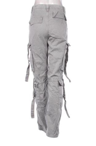 Γυναικείο παντελόνι Bershka, Μέγεθος S, Χρώμα Γκρί, Τιμή 12,85 €