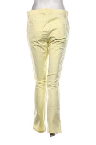 Damenhose Betty Barclay, Größe L, Farbe Gelb, Preis 32,00 €