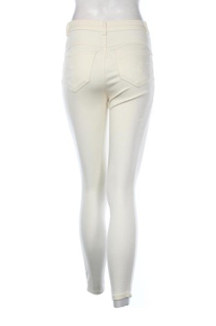 Дамски панталон Calzedonia, Размер S, Цвят Бял, Цена 21,00 €