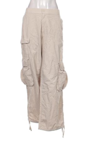 Дамски панталон Clockhouse, Размер XL, Цвят Бежов, Цена 16,87 €