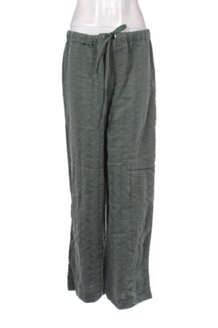 Γυναικείο παντελόνι Essentials by Tchibo, Μέγεθος L, Χρώμα Πράσινο, Τιμή 15,00 €